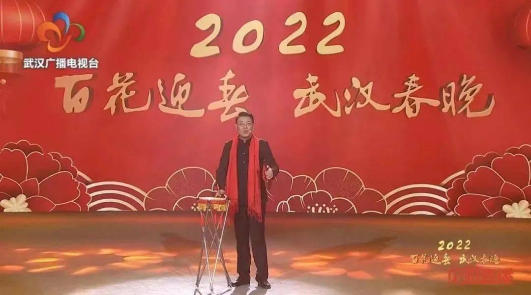 向上跳的香蕉
