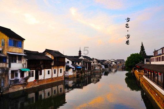 广铁集团长沙房建公寓段干部职工雪中坚守岗位